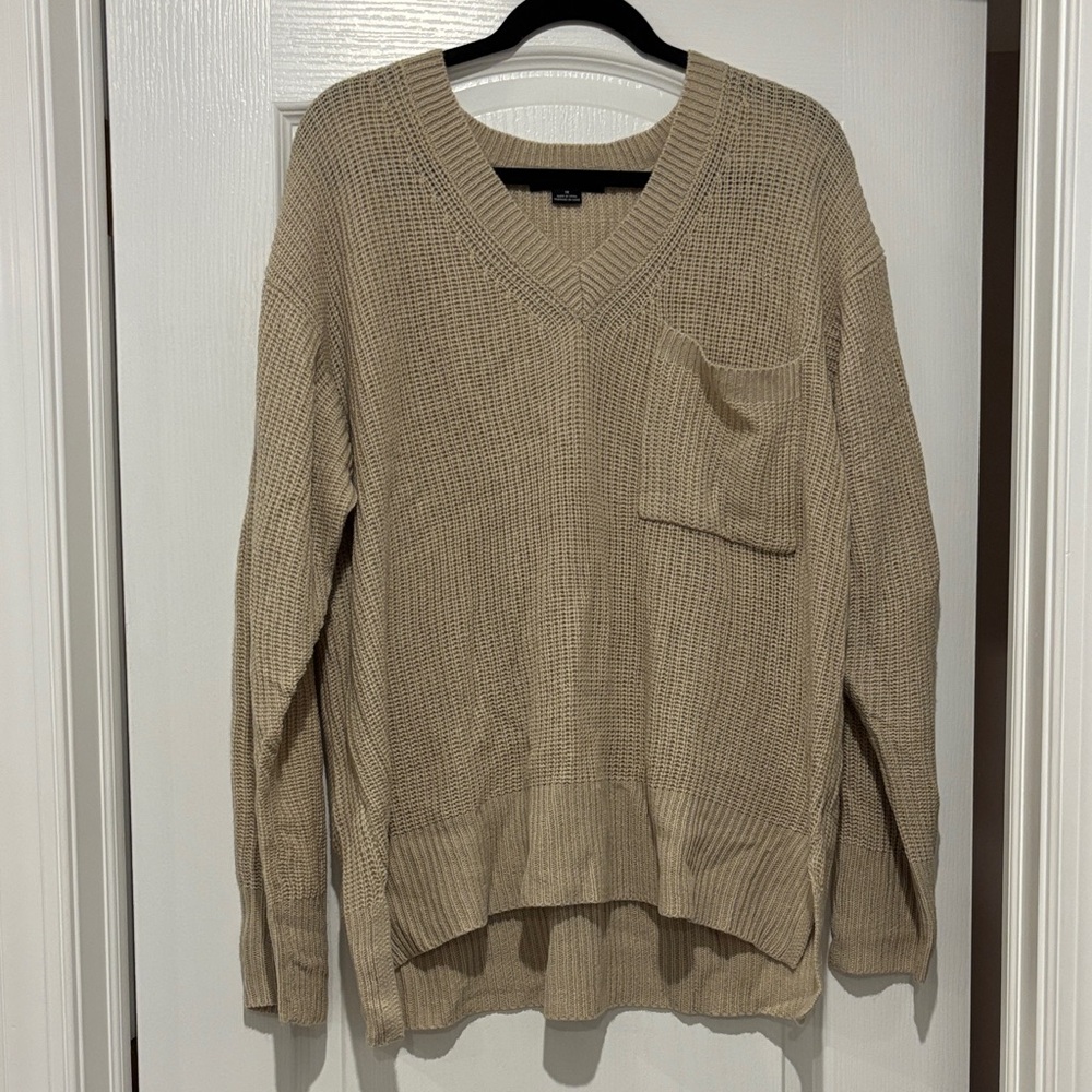 Sanctuary Women’s V-Neck Sweater in Beige
